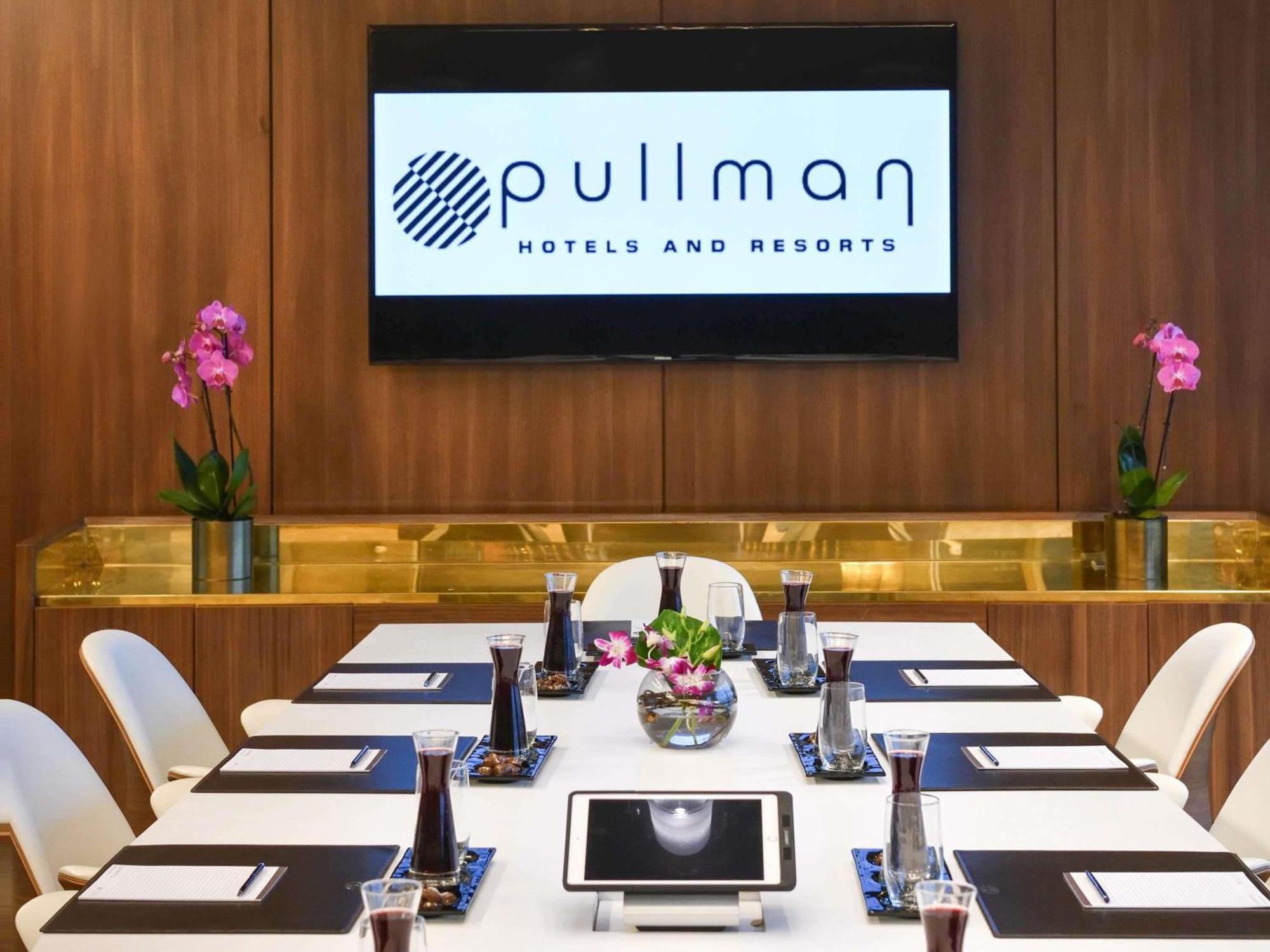 Hotel Pullman Abiyán Exterior foto